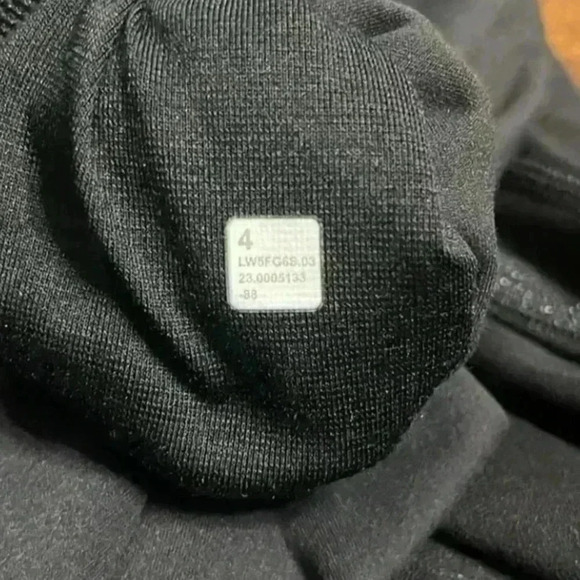 Lululemon legging - Picture 8 of 9